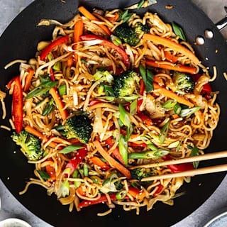 Vegetable Chow Mein