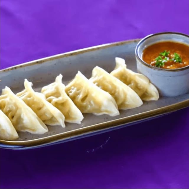 Veg Momo.